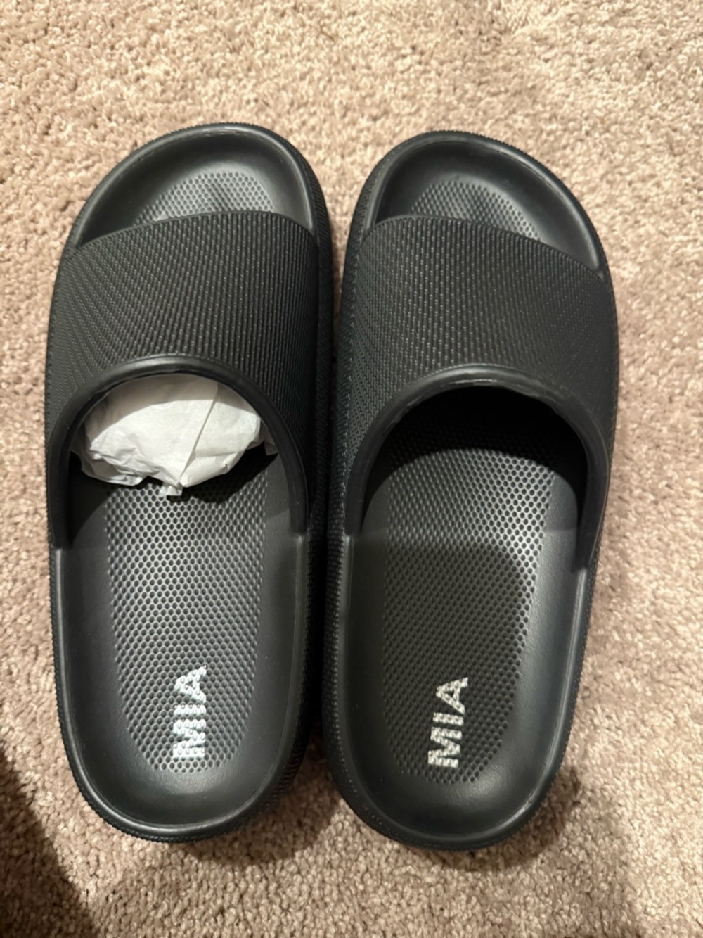 MIA Black Textured Slide Sandals